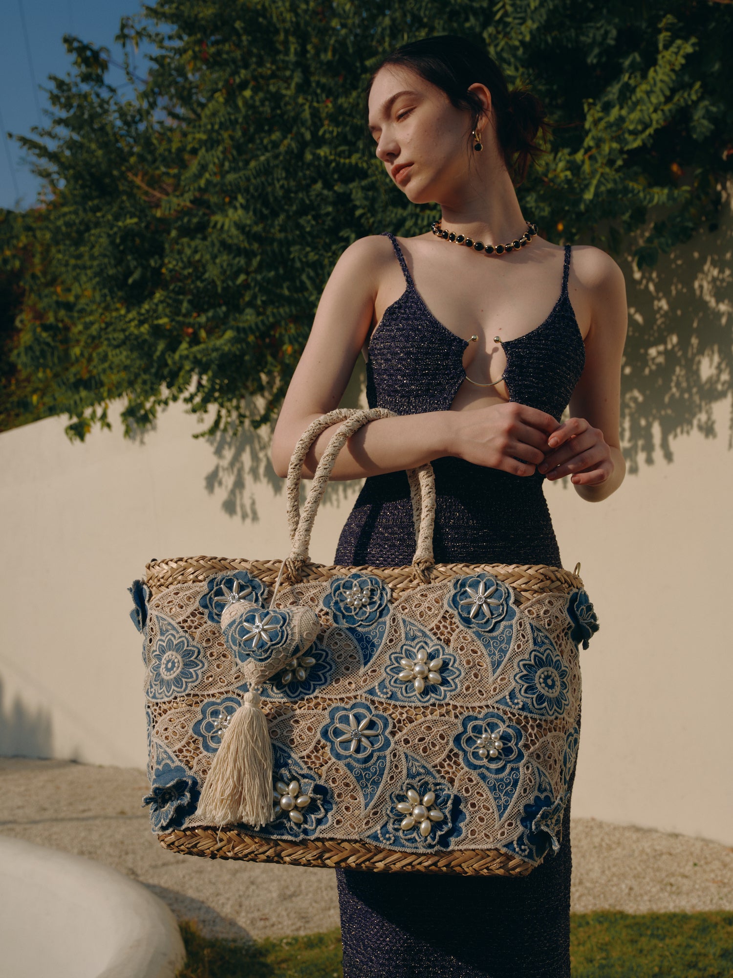 KASSANDRA Elegant Blue Floral Embroidered Straw Tote Bag