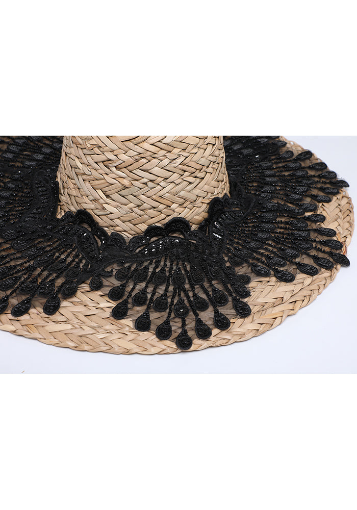 KASSANDRA Elegant Lace-Trimmed Straw Hat