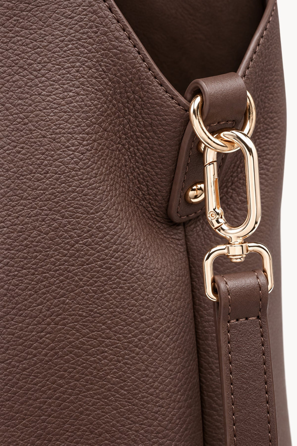 Borsa hobo con lunga nappa Brown