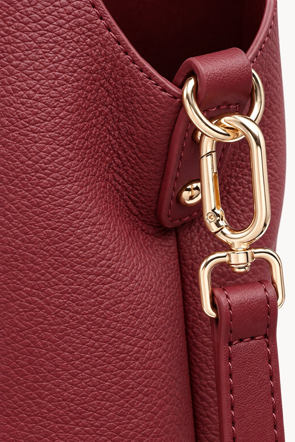 Borsa hobo con lunga nappa Red