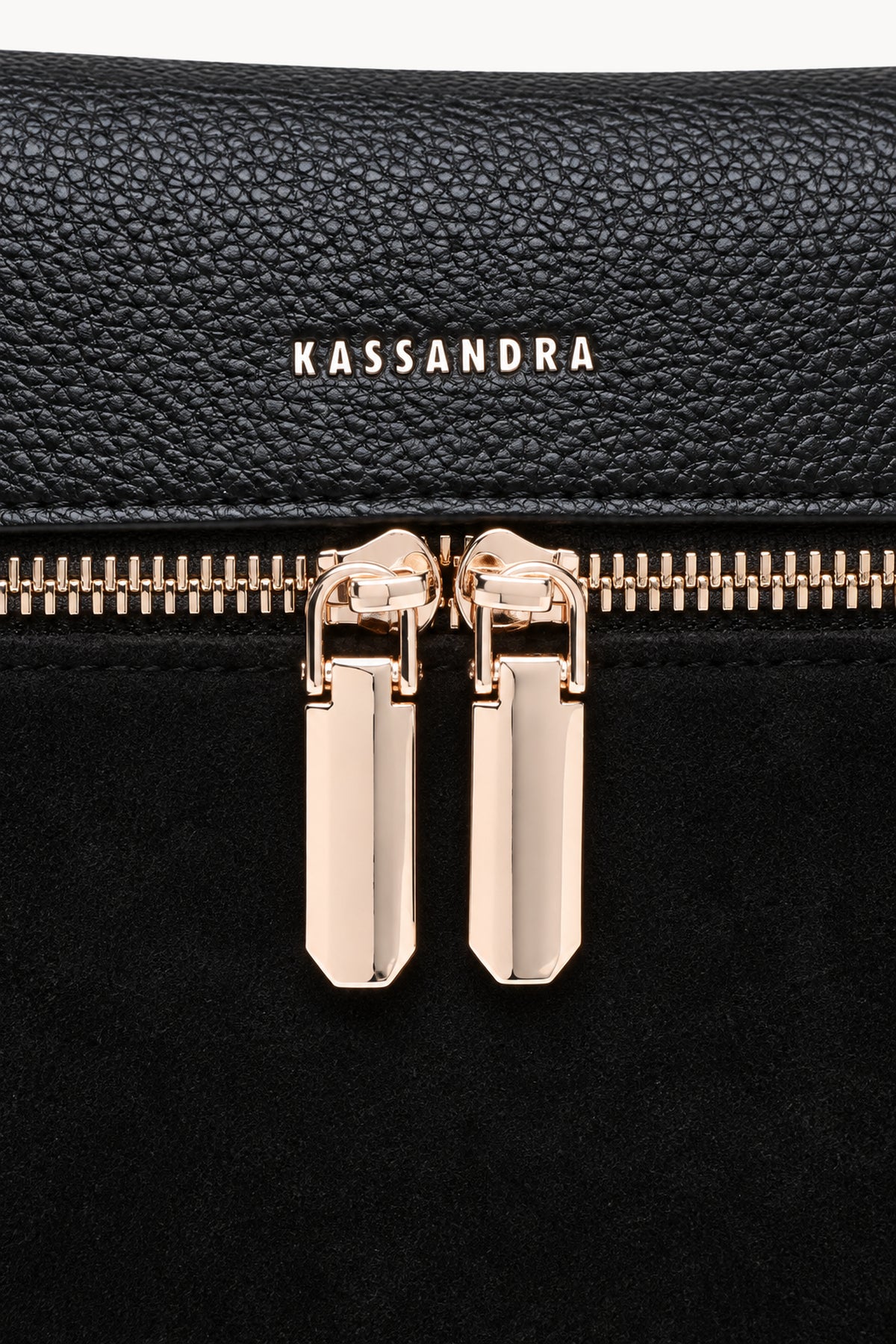 Borsa a mano effetto scamosciato con doppia zip